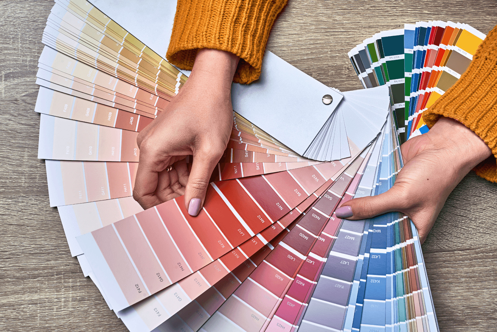 7 Colors to Paint an Office That Are Vibrant and Inspiring